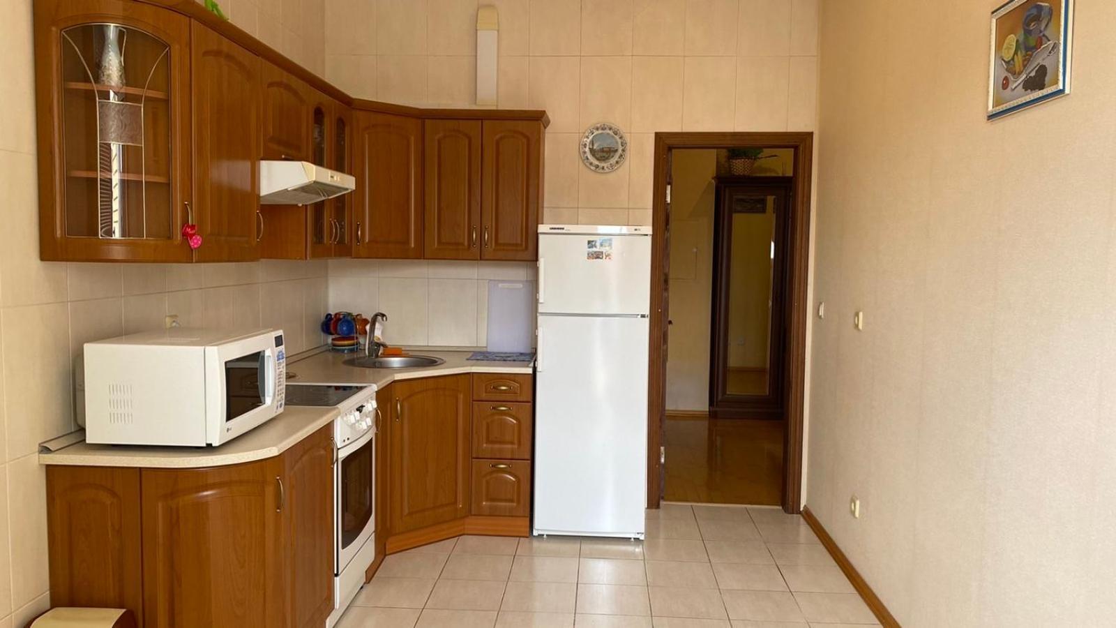 Comfortable Apartment On The Obolon Київ Екстер'єр фото